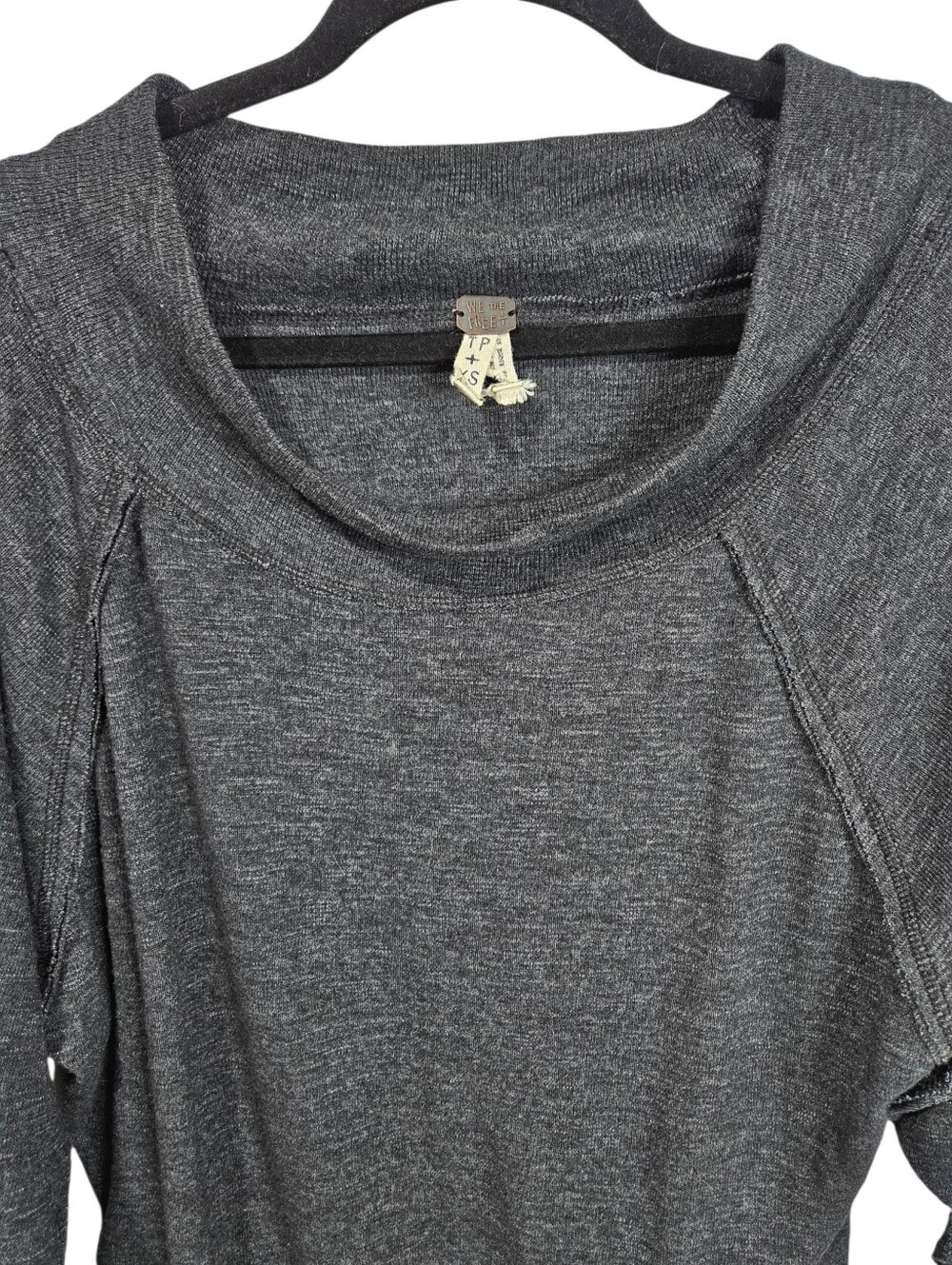Free People Palisades Washed Black Off-the-Shoulder Sweater Top Y2K XS - Picture 7 of 13